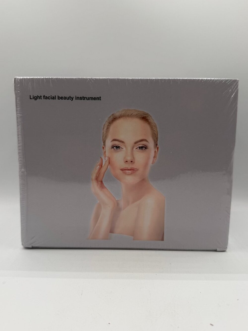 LED Light Facial Beauty Instrument Skin Rejuvenation Device New Sealed